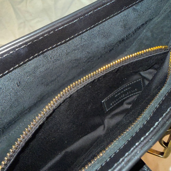 Yves Saint Laurent Le 5 à 7 bag in smooth leather - Picture 10 of 13